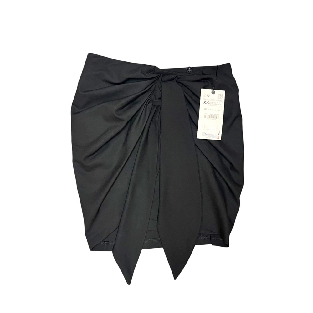 Zara suit tie mini skirt 👔